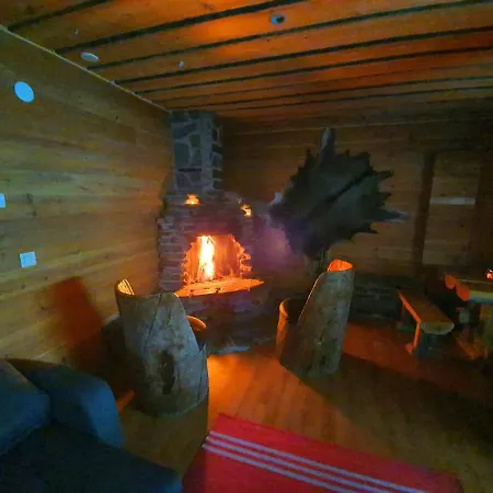 Oravanpesa Homestay